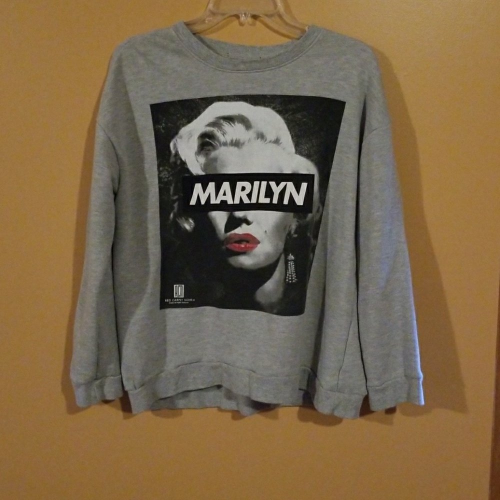 Marilyn shirt